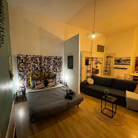 Charmant appartement climatisé aux pieds de la cité Carcassonne Esterno foto