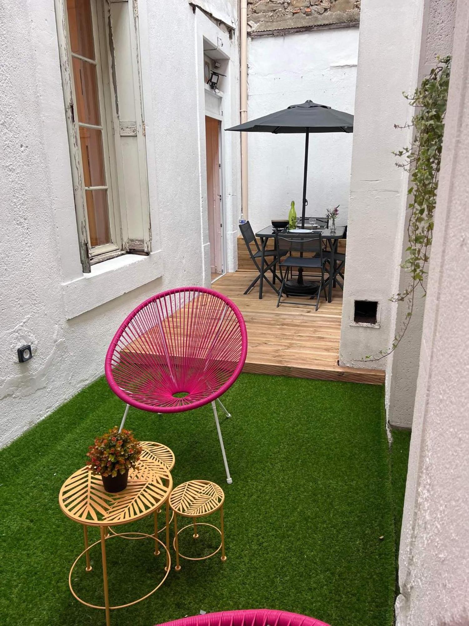 Charmant appartement climatisé aux pieds de la cité Carcassonne Esterno foto