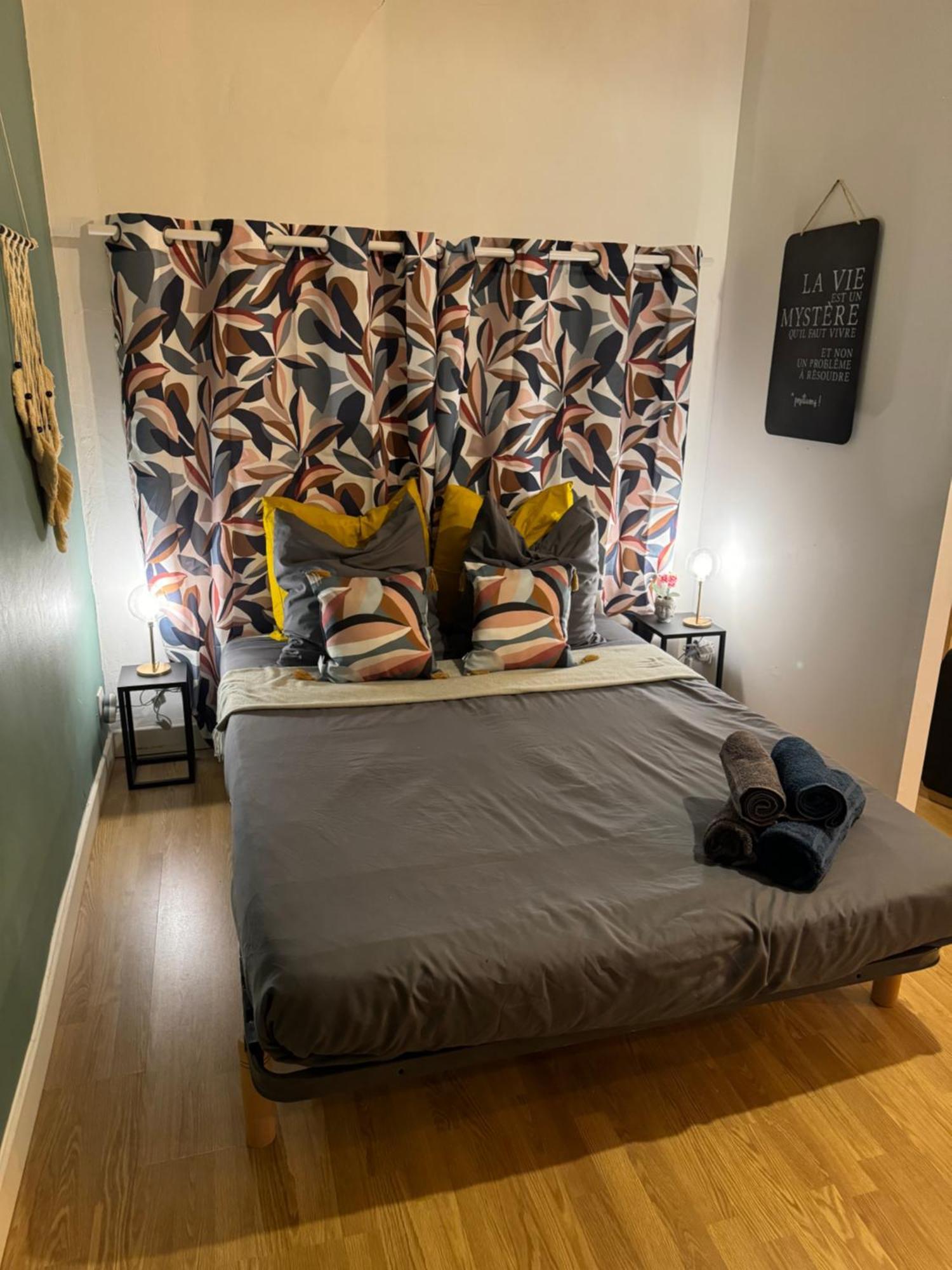 Charmant appartement climatisé aux pieds de la cité Carcassonne Esterno foto
